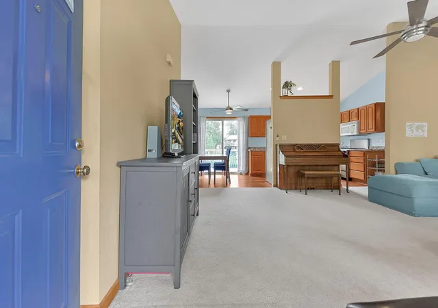 3rd image of 177 Lakeview Heights Dr, Howard, OH 43028 | MLS# 226028223