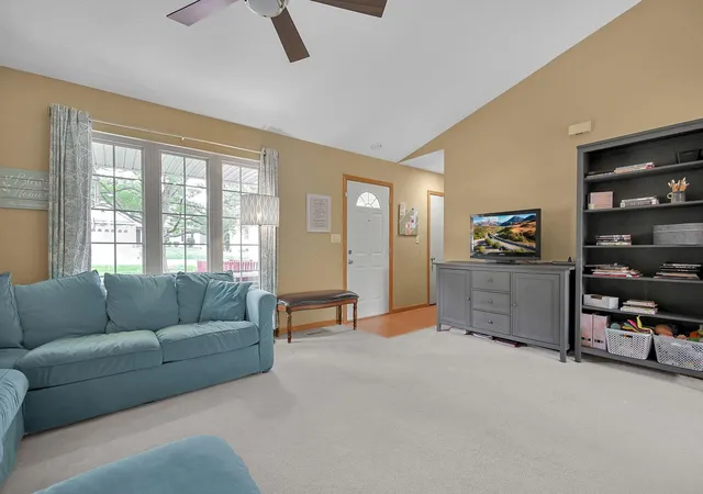 5th image of 177 Lakeview Heights Dr, Howard, OH 43028 | MLS# 226028223