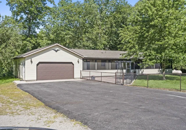 3rd image of 20577 State Route 347, Raymond, OH 43067 | MLS# 226028958