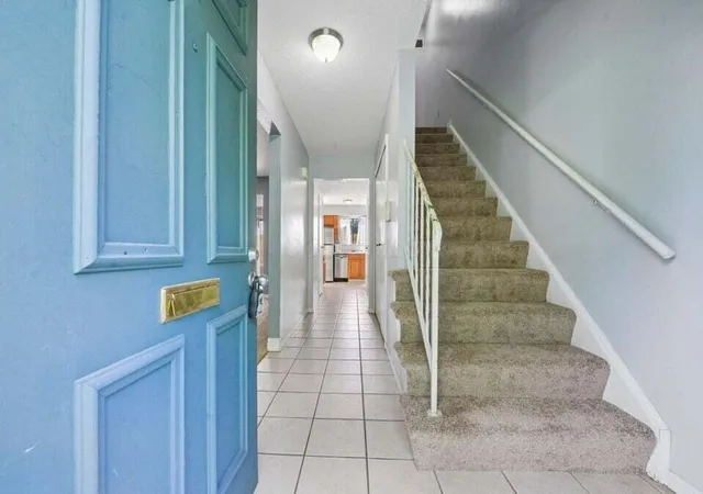 Photo 4 of Condo for sale at 6164 Stornoway Dr S #6164, Columbus, OH 43213 | MLS# 226028245 | Listing updated on 2026-08-18