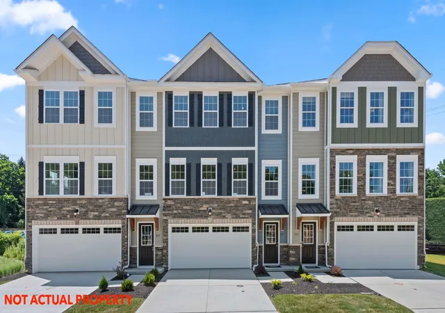 1st image of 1391 Doe Ridge Ave #70, Columbus, OH 43085 | MLS# 226028240