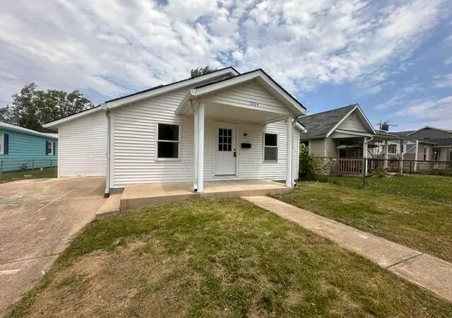 Photo 1 of Single family home for sale at 1004 Willard St, Washington Court House, OH 43160 | MLS# 226028241 | Listing updated on 2026-07-29