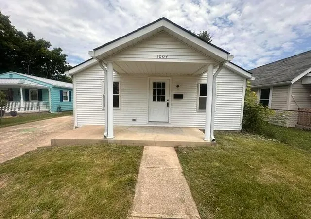 Photo 2 of Single family home for sale at 1004 Willard St, Washington Court House, OH 43160 | MLS# 226028241 | Listing updated on 2026-07-29