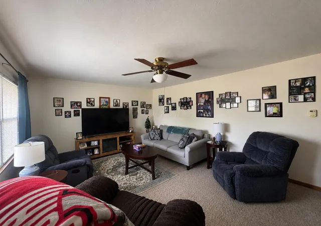 Photo 4 of Single family home for sale at 1605 Sunset Dr, Washington Court House, OH 43160 | MLS# 226028259 | Listing updated on 2026-07-29