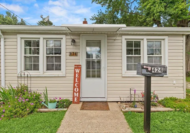 2nd image of 424 Mosgrove St, Urbana, OH 43078 | MLS# 226028258