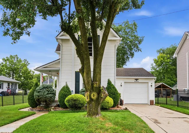 2nd image of 21 Toledo St, Delaware, OH 43015 | MLS# 226028649