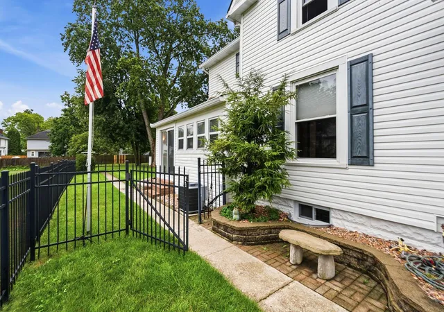 5th image of 21 Toledo St, Delaware, OH 43015 | MLS# 226028649