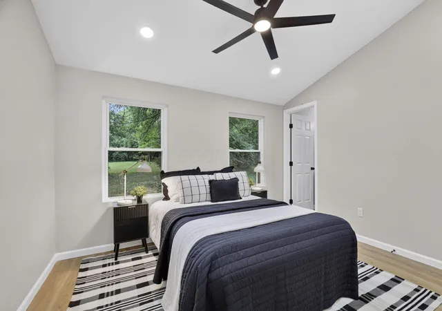 Photo 3 of Single family home for sale at 1240 Manor Dr, Columbus, OH 43232 | MLS# 226030002 | Listing updated on 2026-09-08