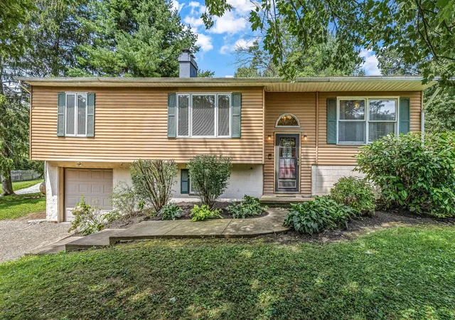 2nd image of 3840 Pleasant Chapel Rd Se, Heath, OH 43056 | MLS# 226028331