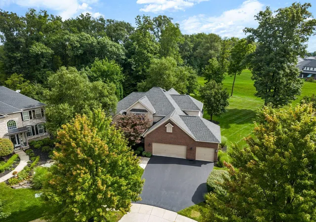 2nd image of 9245 Creighton Dr, Powell, OH 43065 | MLS# 226031195