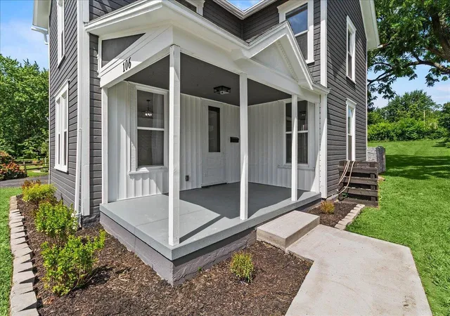 Photo 2 of Single family home for sale at 106 W Race St, Mechanicsburg, OH 43044 | MLS# 226028291 | Listing updated on 2026-08-17