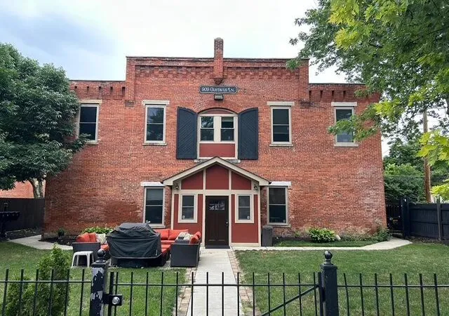 1st image of 909 Gustavus Ln #B, Columbus, OH 43205 | MLS# 226028697