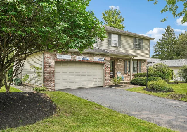2nd image of 1638 Dollivor Dr, Columbus, OH 43235 | MLS# 226028349