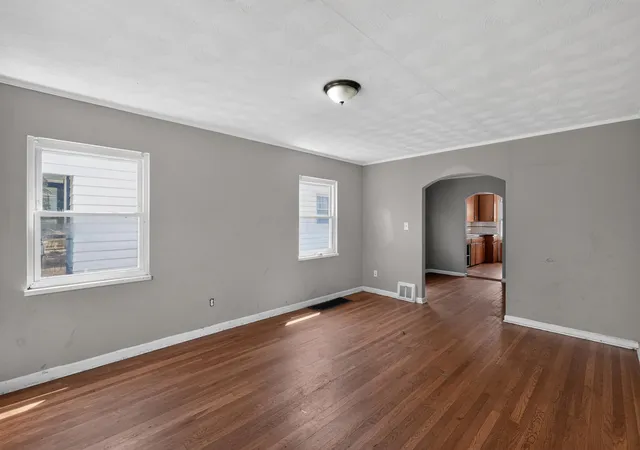 Photo 3 of Single family home for sale at 519 Clark Ave, Columbus, OH 43223 | MLS# 226029628 | Listing updated on 2026-10-08