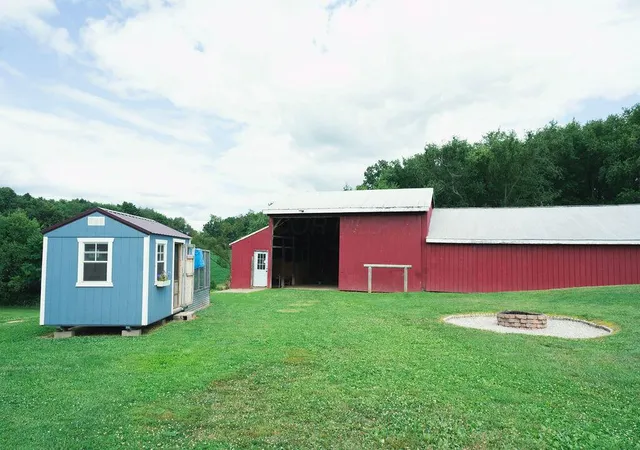 Photo 3 of Single family home for sale at 18160 Old Mansfield Rd, Fredericktown, OH 43019 | MLS# 226028613 | Listing updated on 2026-10-04
