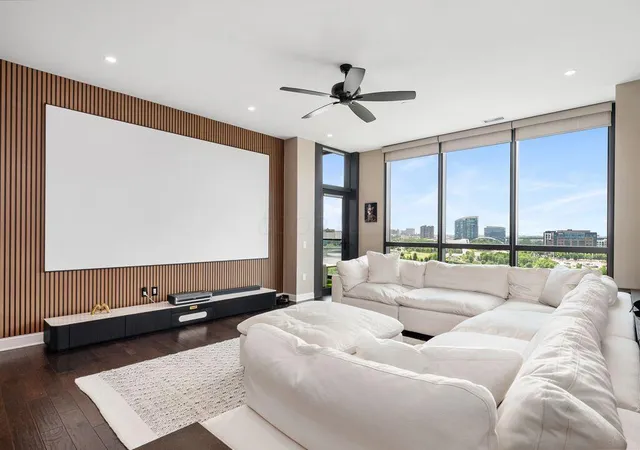 Photo 1 of Condo for sale at 250 W Spring St #825, Columbus, OH 43215 | MLS# 226028336 | Listing updated on 2026-09-15