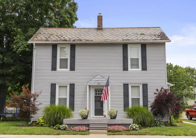 Photo 1 of Single family home for sale at 154 Powell St, Ashville, OH 43103 | MLS# 226028334 | Listing updated on 2026-08-31