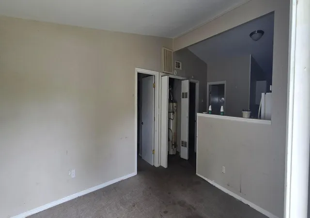 3rd image of 2366 2268 Howey Rd, Columbus, OH 43211 | MLS# 226028606