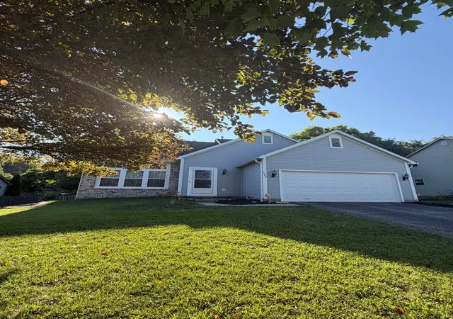 1st image of 1580 Bush Hill Dr, Lancaster, OH 43130 | MLS# 226028710