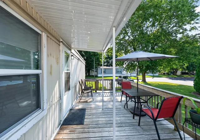 Photo 4 of Single family home for sale at 31 Woodcrest Dr, Marysville, OH 43040 | MLS# 226028366 | Listing updated on 2026-09-29