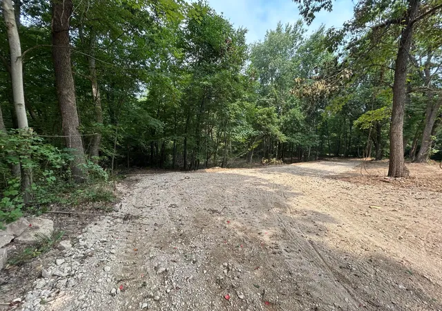 3rd image of 29870 Staats Rd, Howard, OH 43028 | MLS# 226029895