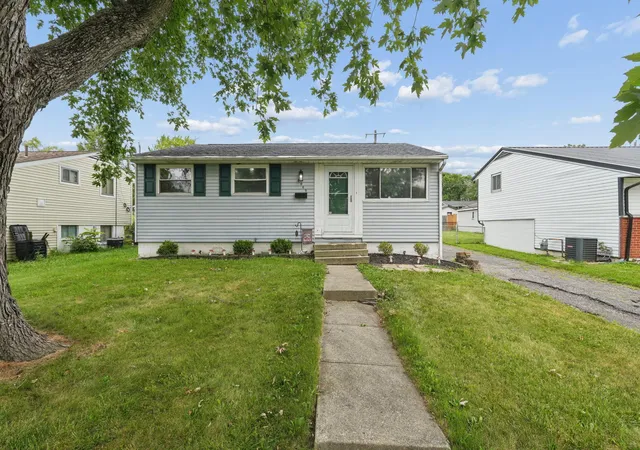 2nd image of 4040 Randell Rd, Columbus, OH 43228 | MLS# 226028461