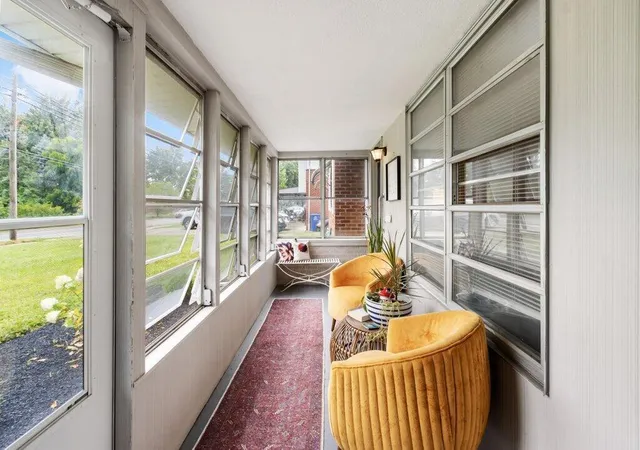 4th image of 4296 Maize Rd, Columbus, OH 43224 | MLS# 226028484