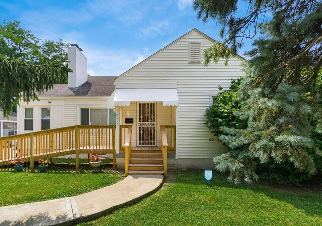 1st image of 1101, 1109 Barnett Rd, Columbus, OH 43227 | MLS# 226028546