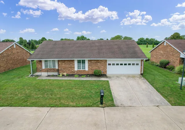 1st image of 851 Circle Dr #32, London, OH 43140 | MLS# 226029396
