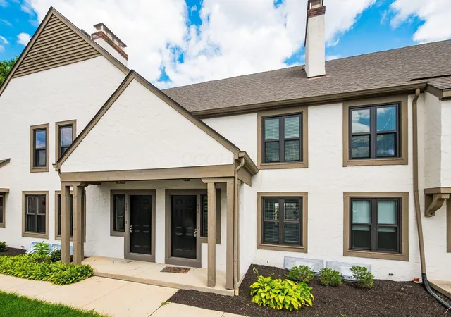 2nd image of 428 Edinburgh Rd, Dublin, OH 43017 | MLS# 226028880
