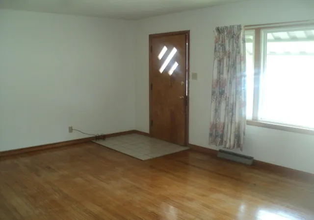 Photo 4 of Single family home for sale at 1005 Golfview Dr, Washington Court House, OH 43160 | MLS# 226028421 | Listing updated on 2026-09-09