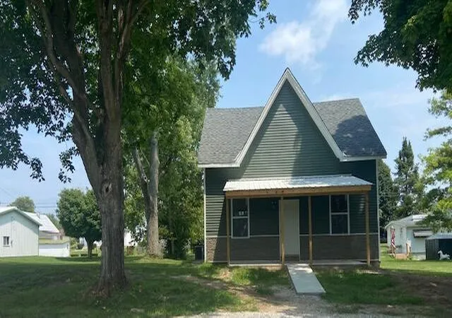1st image of 110 N Church St, New Holland, OH 43145 | MLS# 226028430