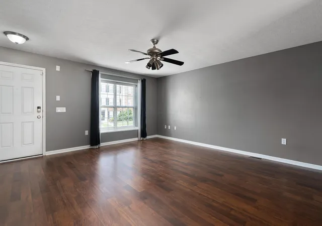 4th image of 5595 Crystal Falls St #48, Dublin, OH 43016 | MLS# 226028624