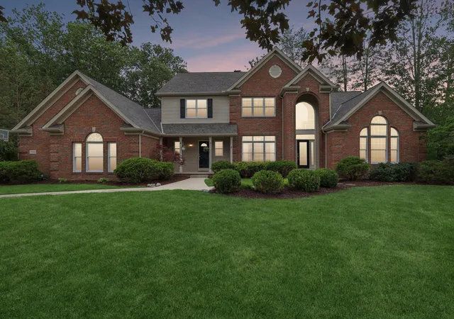 Photo 3 of Single family home for sale at 37540 Delamere Ct, Solon, OH 44139 | MLS# 226028491 | Listing updated on 2026-09-24