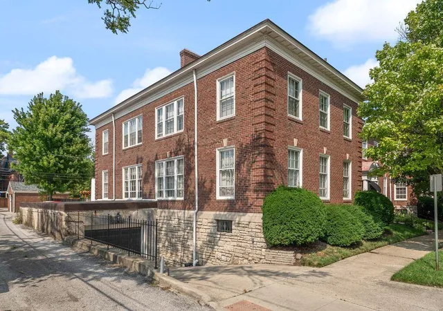 1st image of 964 Madison Ave #E, Columbus, OH 43205 | MLS# 226028508