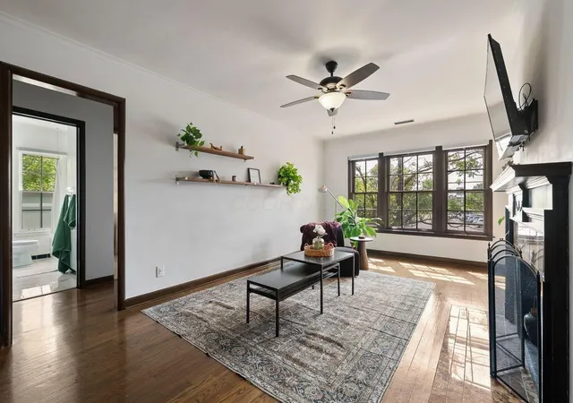 4th image of 964 Madison Ave #E, Columbus, OH 43205 | MLS# 226028508