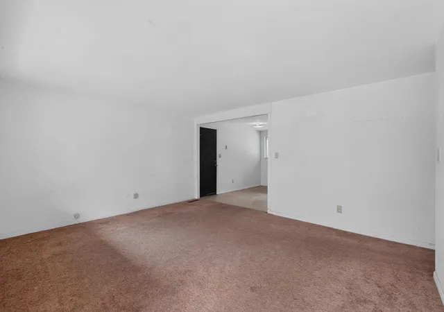 5th image of 5846 Varadero Dr, Westerville, OH 43081 | MLS# 226029018