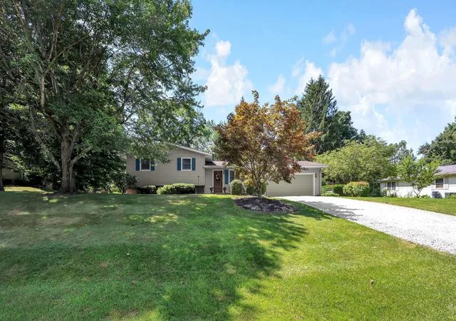 1st image of 634 Knoll Dr, Granville, OH 43023 | MLS# 226030033