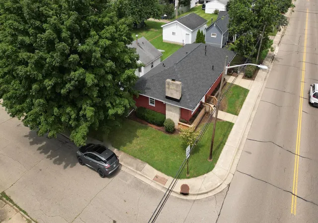3rd image of 610 Piatt Ave, Chillicothe, OH 45601 | MLS# 226028568