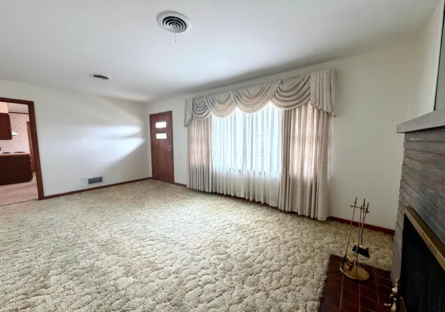 5th image of 610 Piatt Ave, Chillicothe, OH 45601 | MLS# 226028568