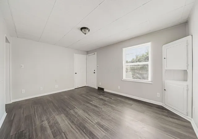 Photo 4 of Single family home for sale at 849 Ruby Ave, Columbus, OH 43227 | MLS# 226029985 | Listing updated on 2026-08-07