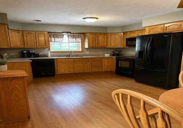 4th image of 1988 Independence Blvd, Lancaster, OH 43130 | MLS# 226029266