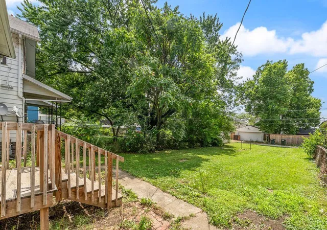 33rd image of 661 Siebert St, Columbus, OH 43206 | MLS# 226028790