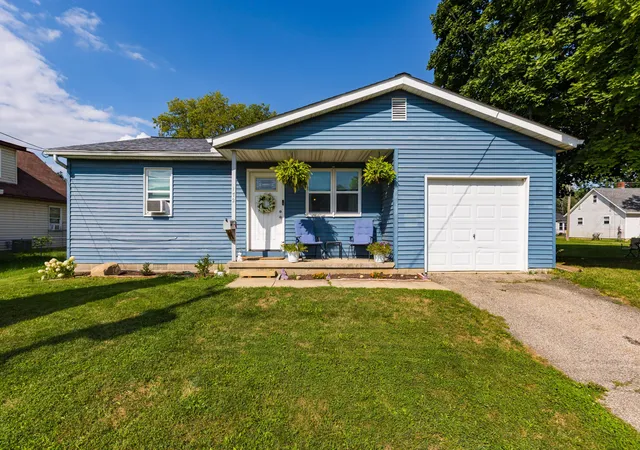 1st image of 172 S Madison Rd, London, OH 43140 | MLS# 226028540