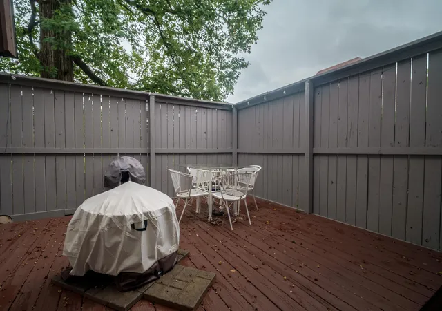 4th image of 5475 Worthington Forest Pl, Columbus, OH 43229 | MLS# 226028548