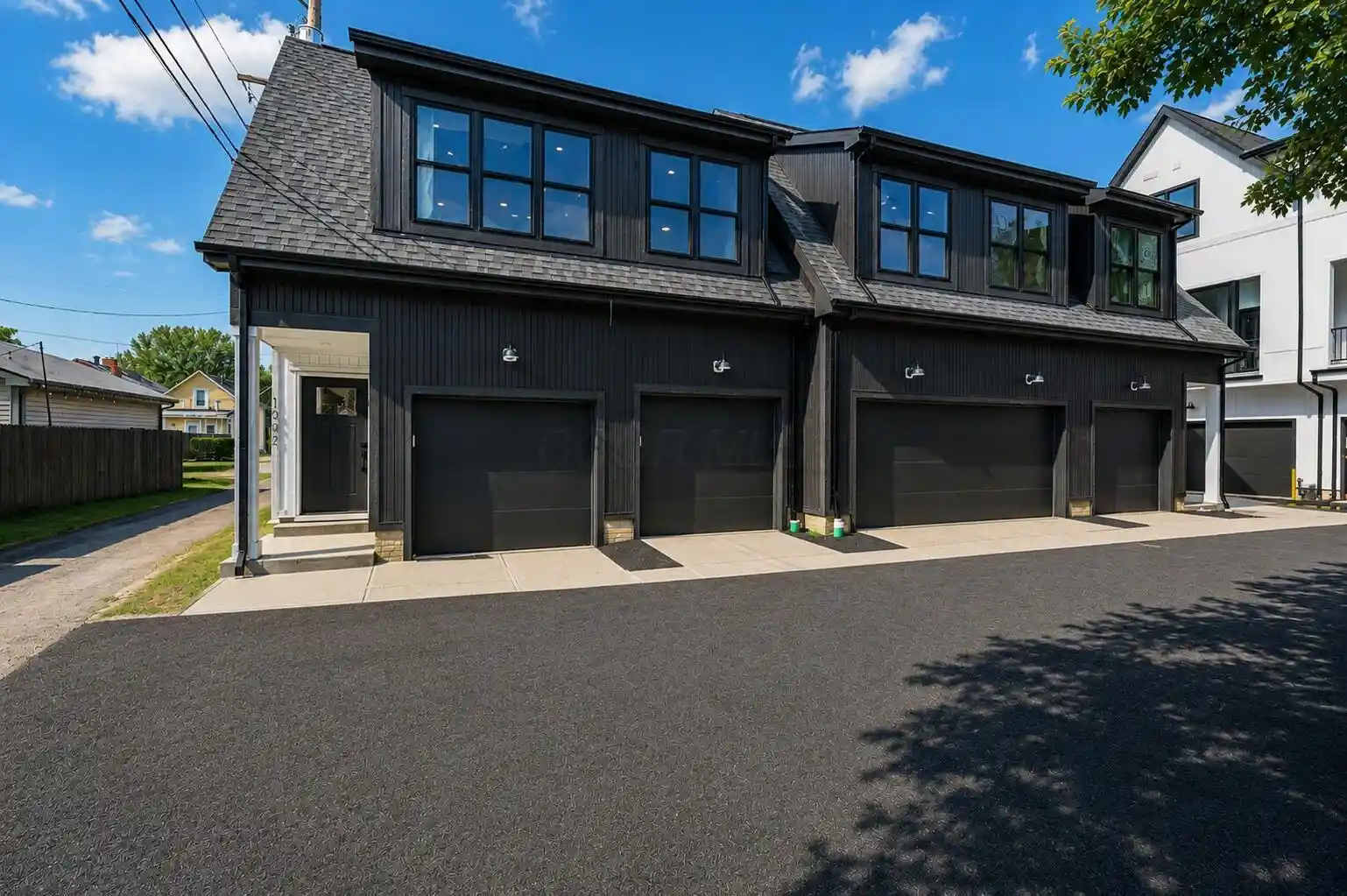 Listing Photo 12 - Condo for sale in 1092 Gustavus Ln located at 1092 Gustavus Ln, Columbus, OH 43205 - Unit 1092 Gustavus Ln