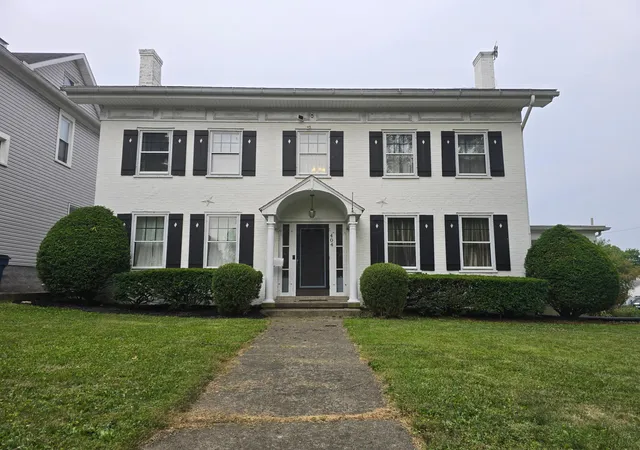 2nd image of 404 E Chillicothe Ave, Bellefontaine, OH 43311 | MLS# 226028562