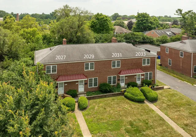 Photo 2 of Townhouse for sale at 2027 Ridgeview Rd #2027-2033, Columbus, OH 43221 | MLS# 226028864 | Listing updated on 2026-08-06