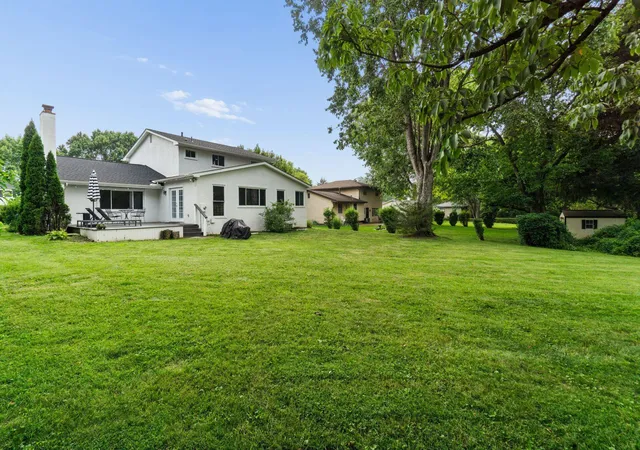 33rd image of 654 Jonsol Ct, Columbus, OH 43230 | MLS# 226029075