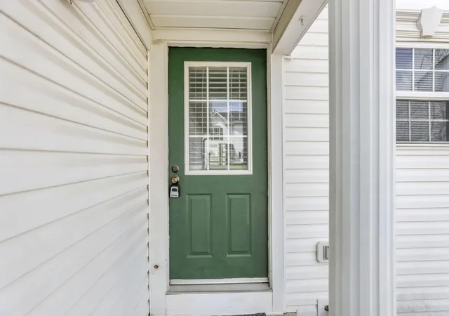 3rd image of 1945 Bashan Dr, Columbus, OH 43228 | MLS# 226028663